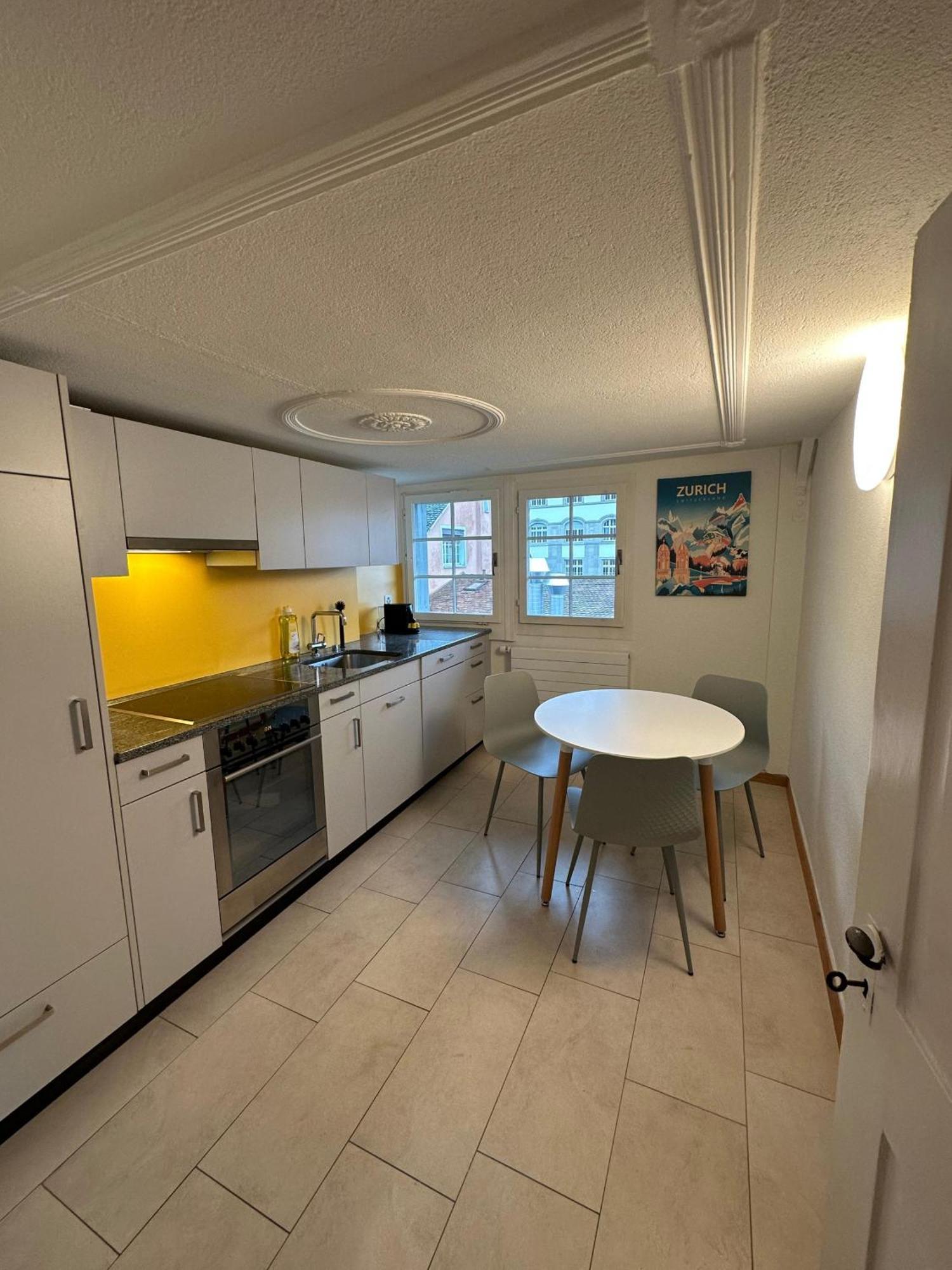 Hitrental Limmatquai Apartment Цюрих Екстериор снимка