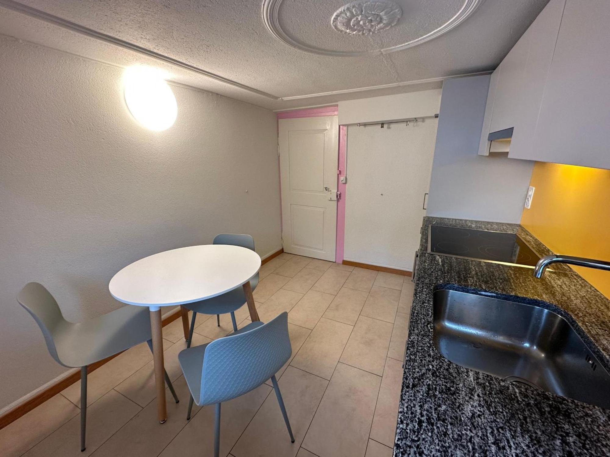 Hitrental Limmatquai Apartment Цюрих Екстериор снимка