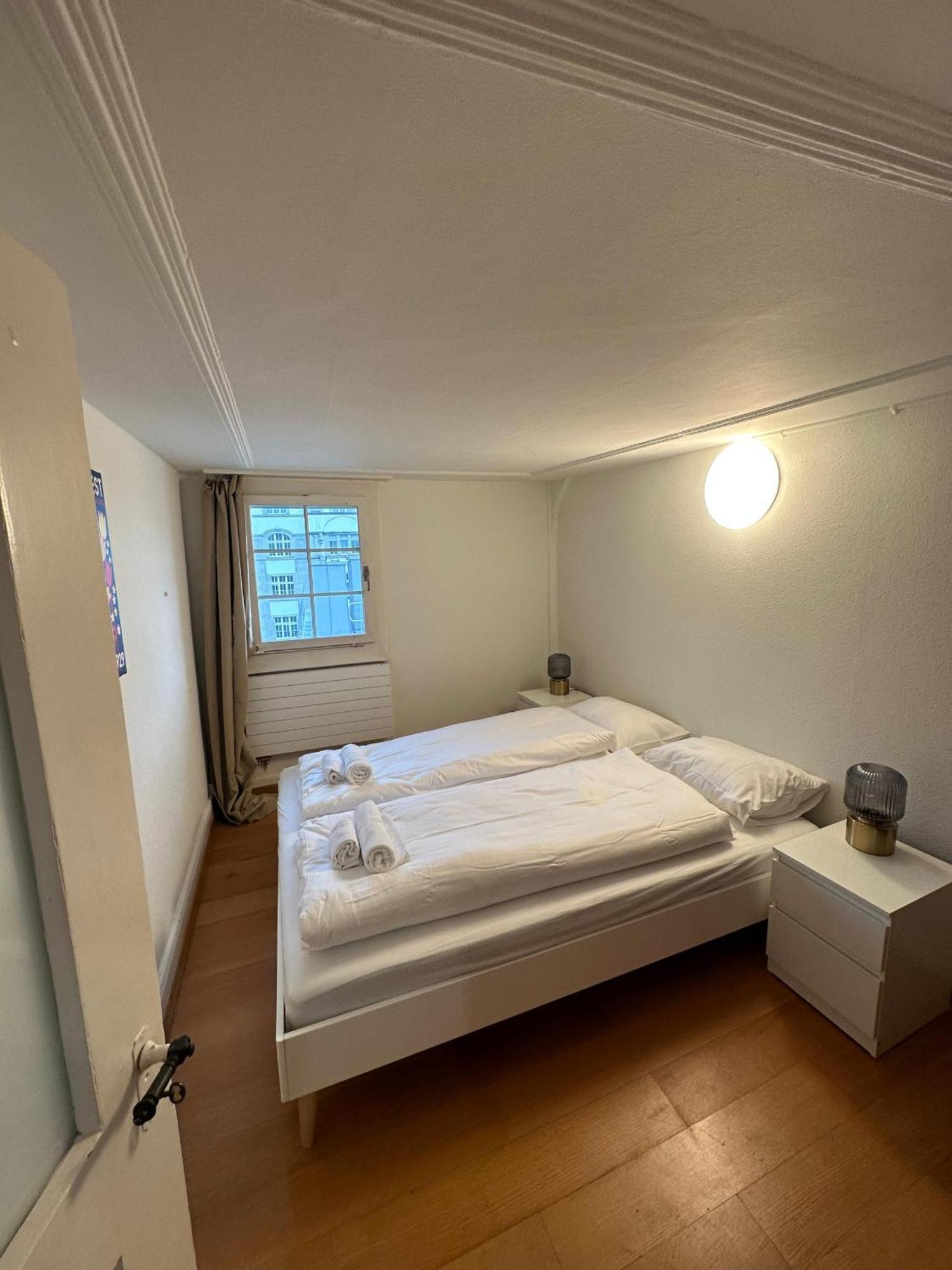 Hitrental Limmatquai Apartment Цюрих Екстериор снимка
